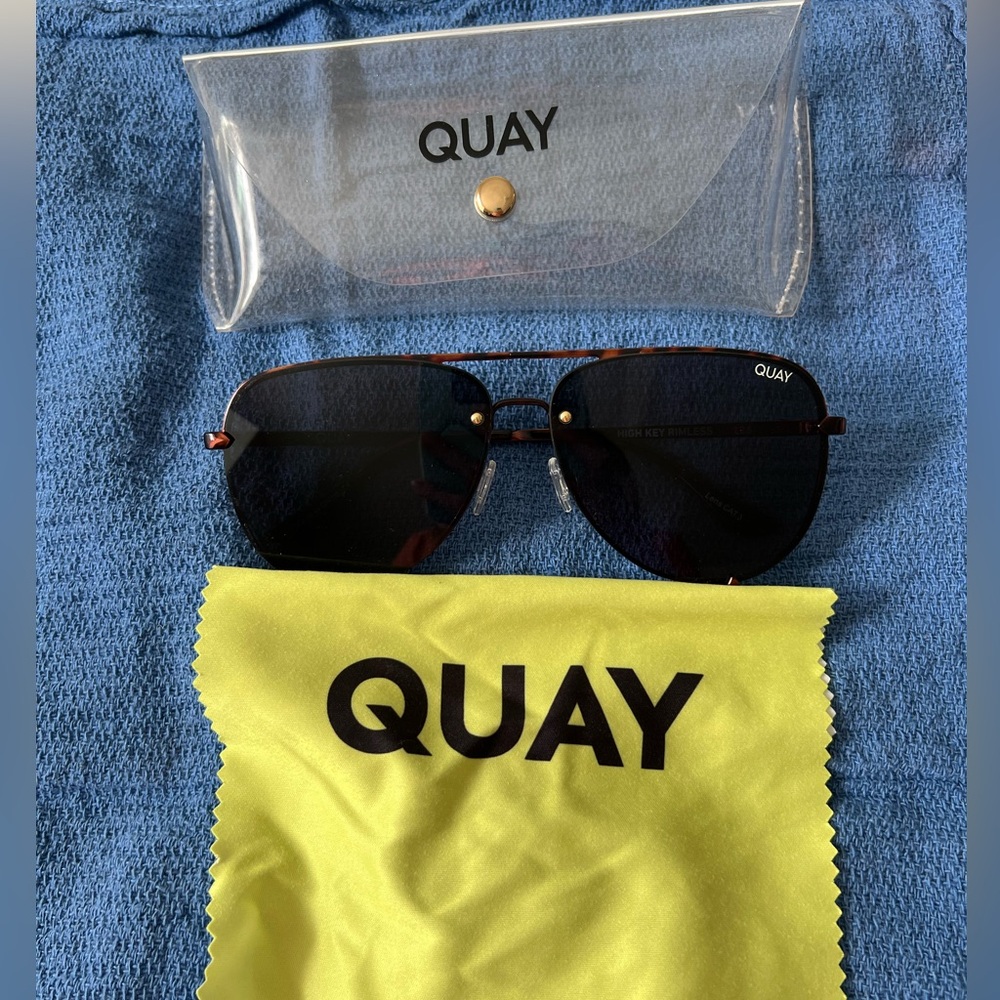 NWOT Quay Highkey rimless sunglasses